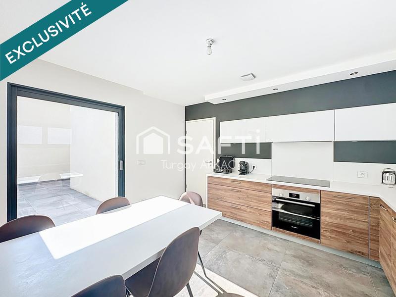 Maison - 140 m² - 5 pièces