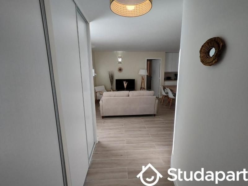 Chambre - 13 m² - 1 pièce