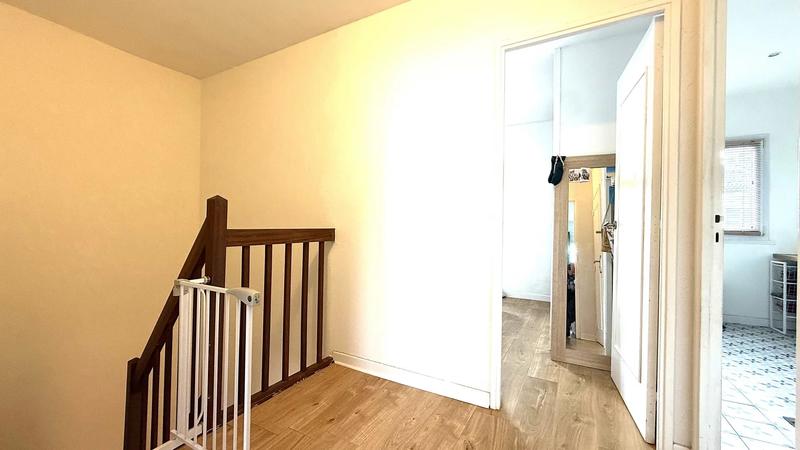 Maison - 83 m² - 4 pièces