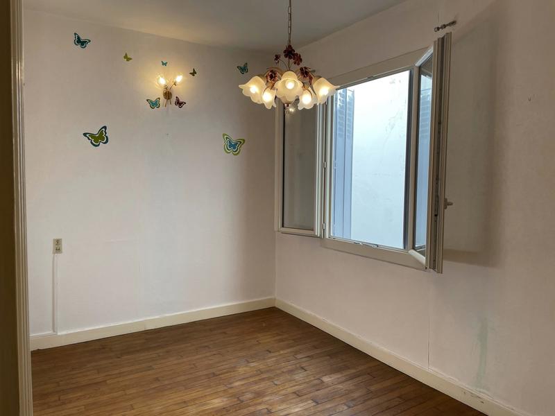 Maison traditionnelle - 148 m² - 8 pièces