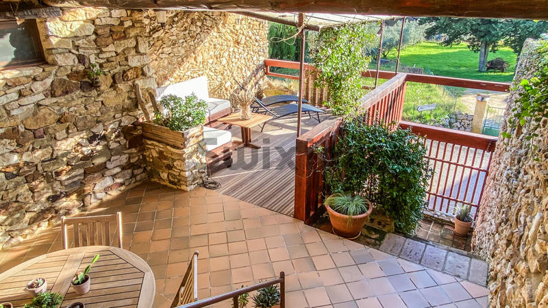 Maison de village - 212 m² - 9 pièces