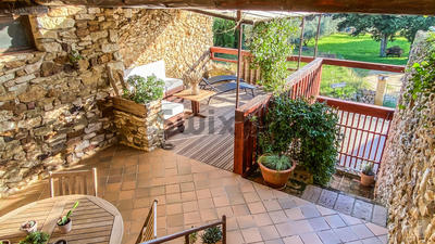 Maison de village - 212 m² - 9 pièces