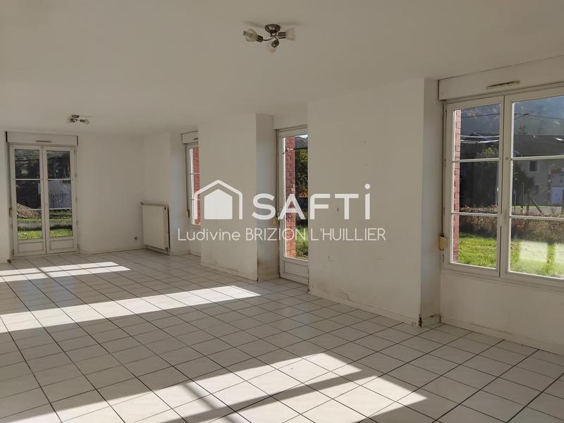 Maison de village - 283 m² - 10 pièces