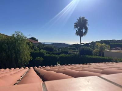 Villa - 195 m² - 7 pièces