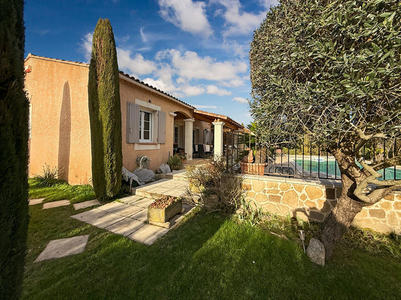 Maison - 97 m² - 5 pièces