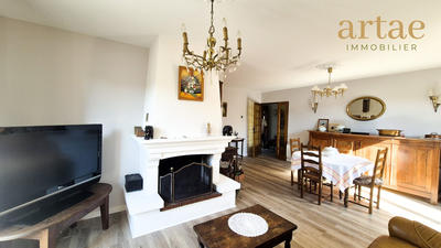 Maison - 90 m² - 4 pièces