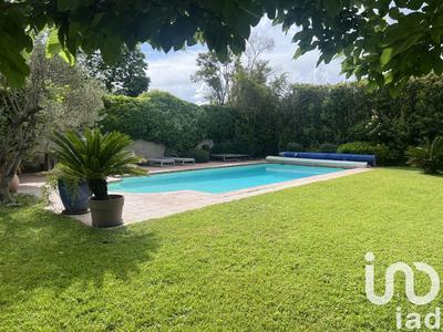 Maison de ville - 227 m² - 6 pièces