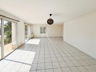 Maison - 126 m² - 5 pièces