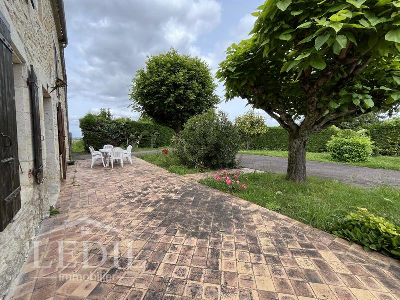 Maison de village - 182 m² - 6 pièces