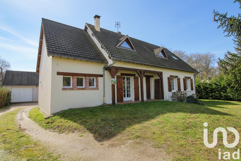 Maison - 160 m² - 8 pièces