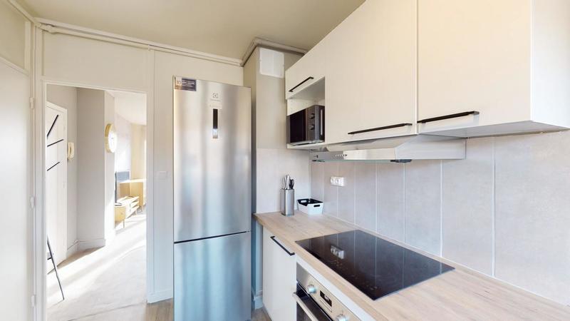 Appartement - 82 m² - 5 pièces