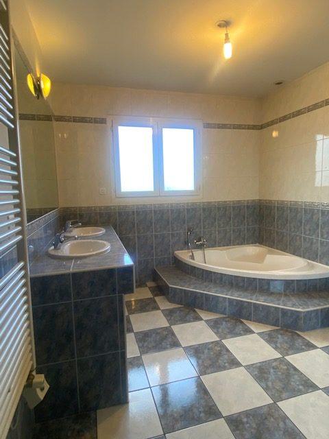 Villa - 165 m² - 5 pièces