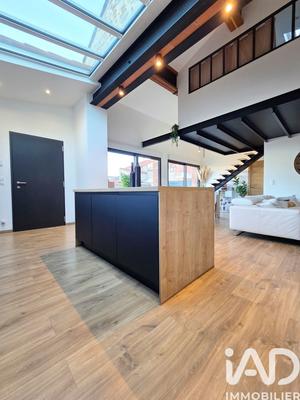 Maison - 102 m² - 4 pièces