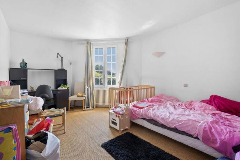 Maison - 450 m² - 13 pièces