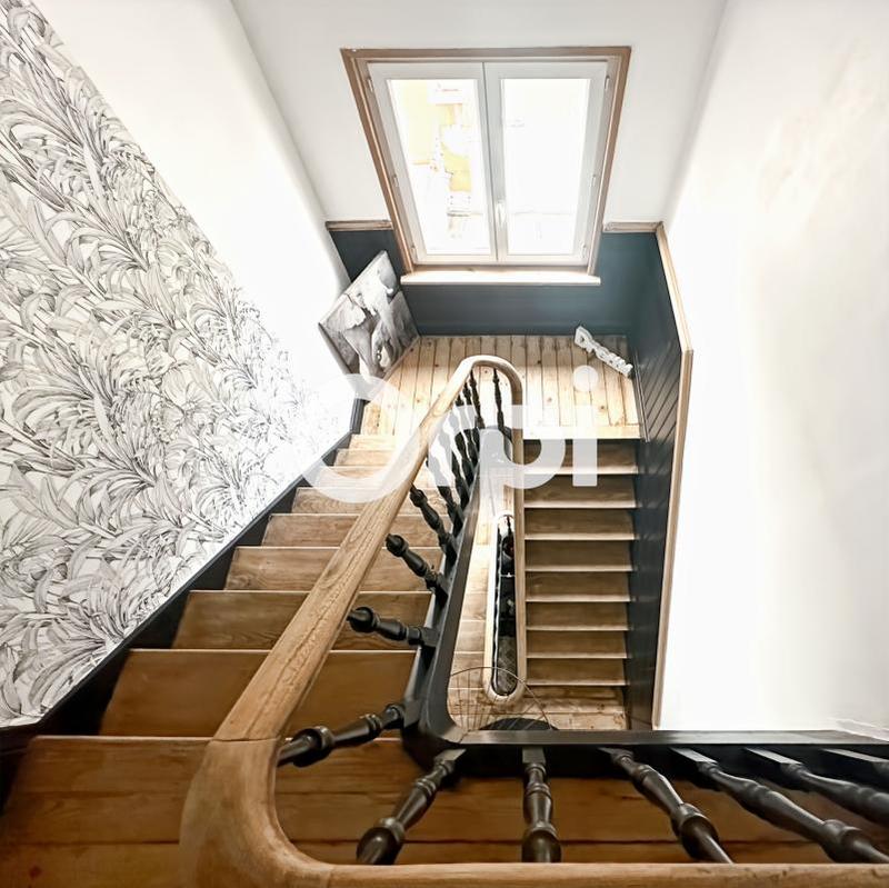 Maison - 136 m² - 4 pièces