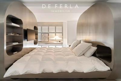 Loft - 320 m² - 8 pièces