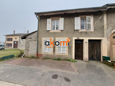 Maison - 93 m² - 4 pièces