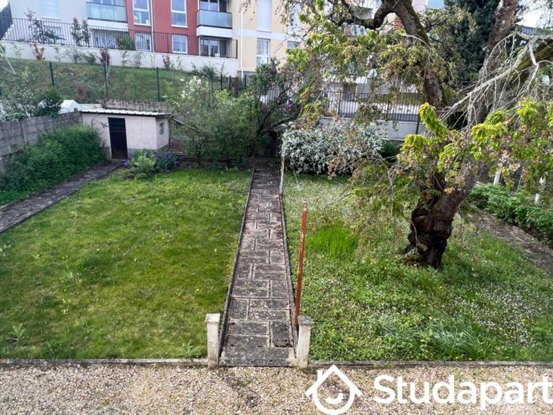 Chambre - 12 m² - 1 pièce