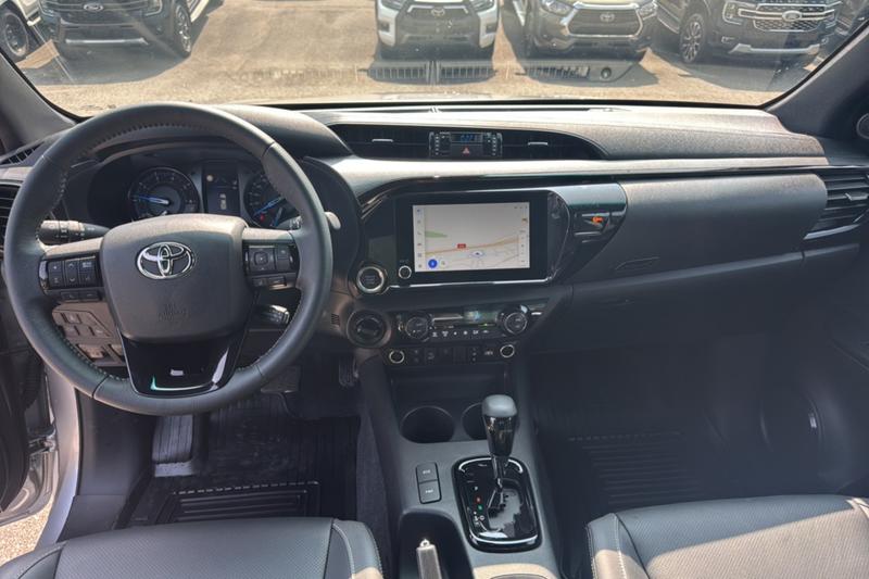 Toyota Hilux X-Tra d-4d 204 Bva Invinc