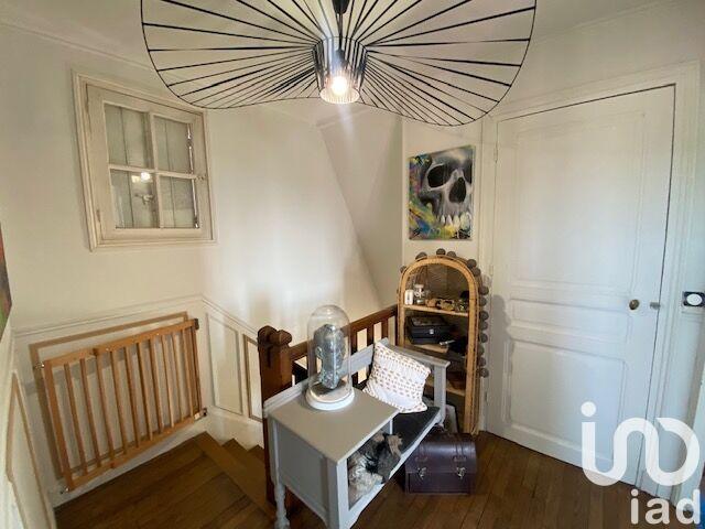 Maison - 151 m² - 6 pièces