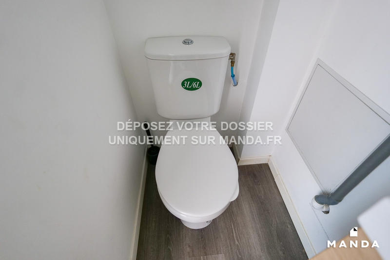 Chambre - 9 m² - 6 pièces