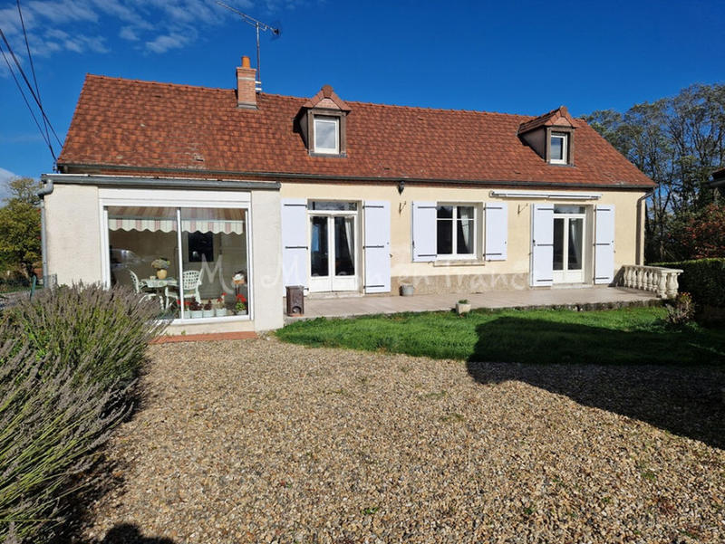 Maison - 160 m² - 7 pièces