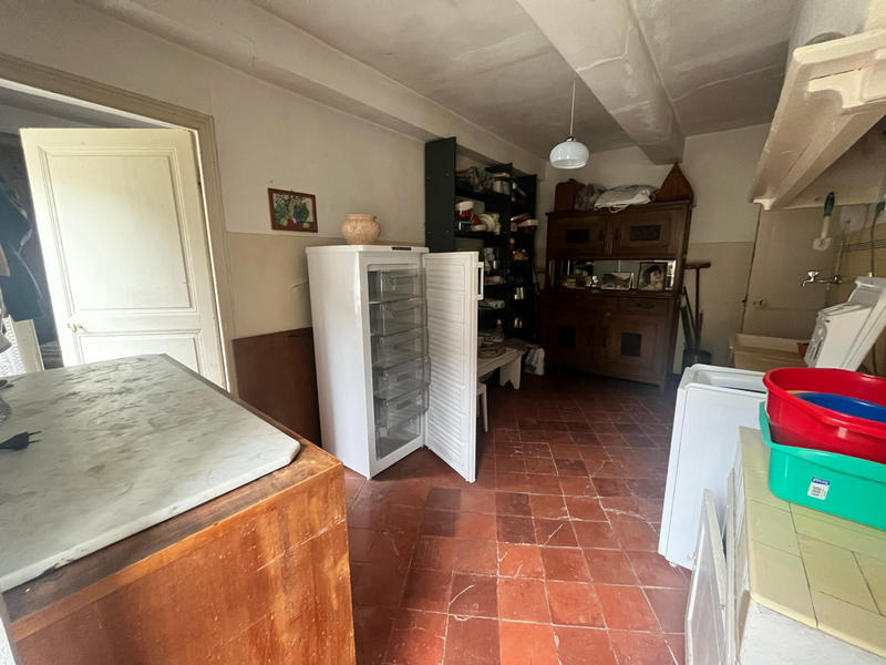 Appartement - 96 m² - 5 pièces