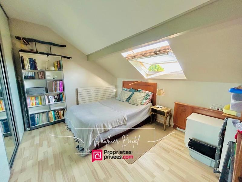 Maison - 170 m² - 8 pièces