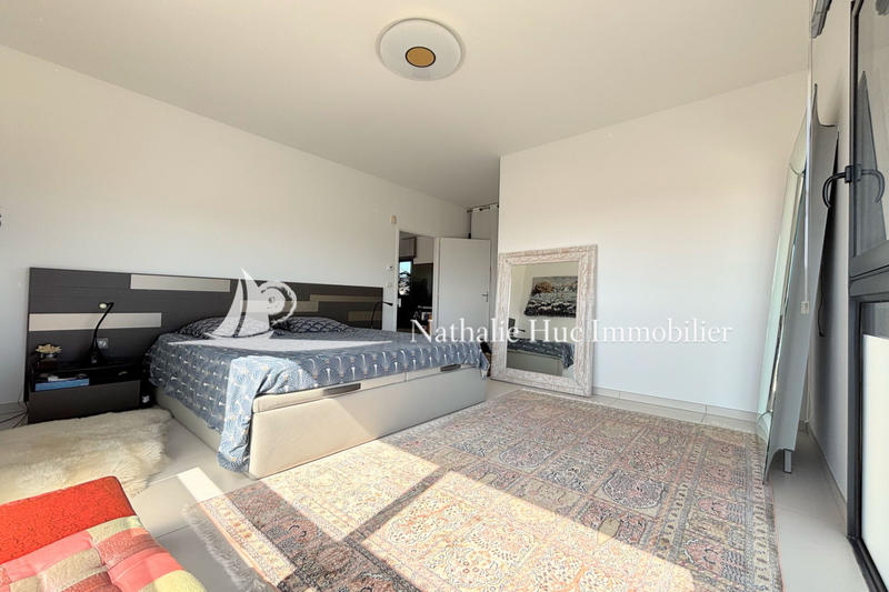 Villa - 180 m² - 4 pièces