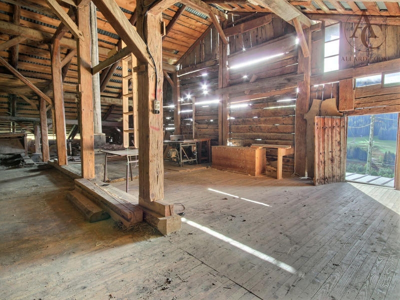 Châlet - 355 m² - 1 pièce