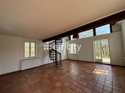 Maison - 154 m² - 7 pièces