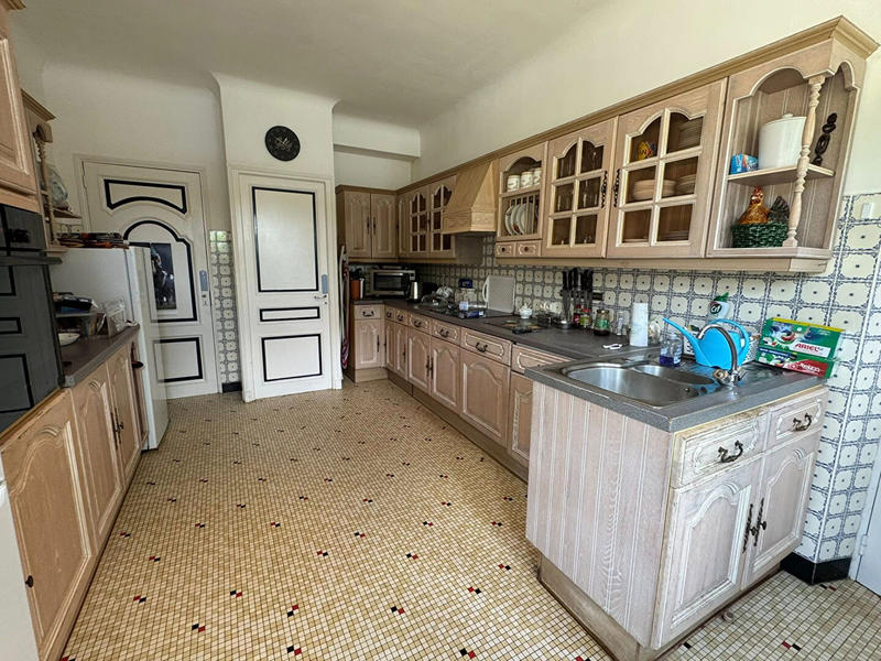 Maison - 165 m² - 6 pièces