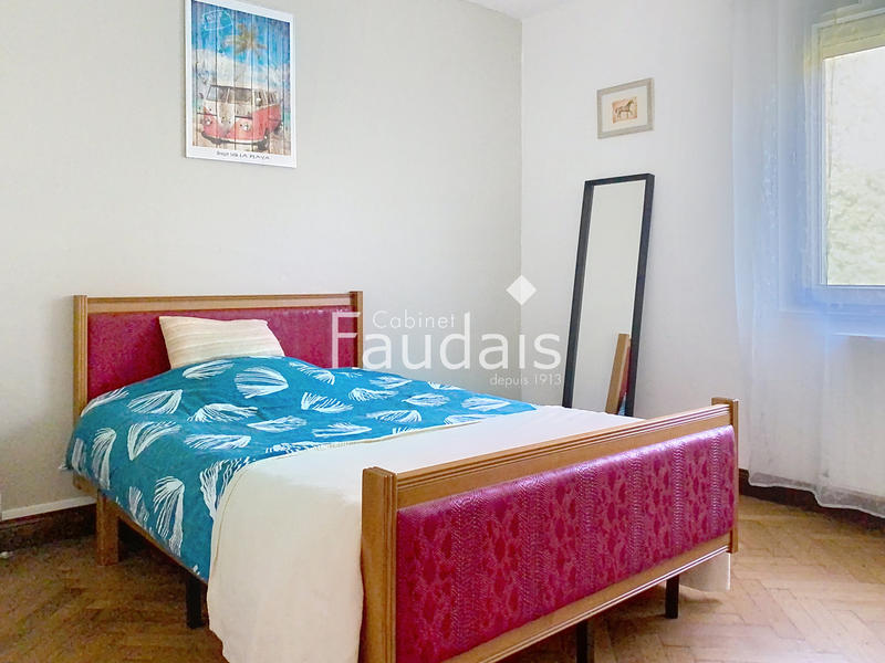 Maison - 159 m² - 7 pièces