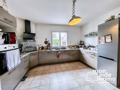 Maison - 150 m² - 5 pièces