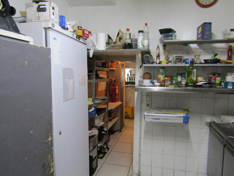 Fonds de commerce - Magasins - 220 m²