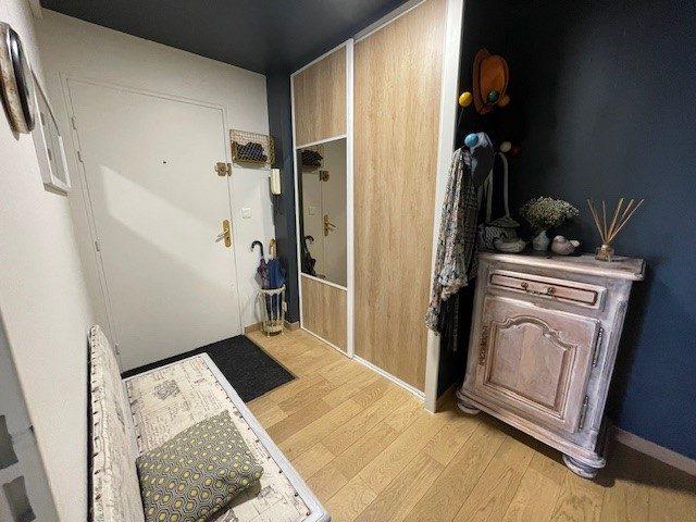 Appartement - 92 m² - 4 pièces