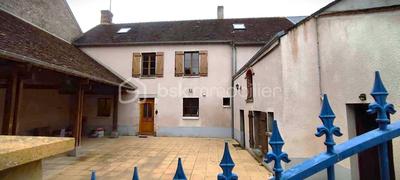 Maison de ville - 193 m² - 7 pièces