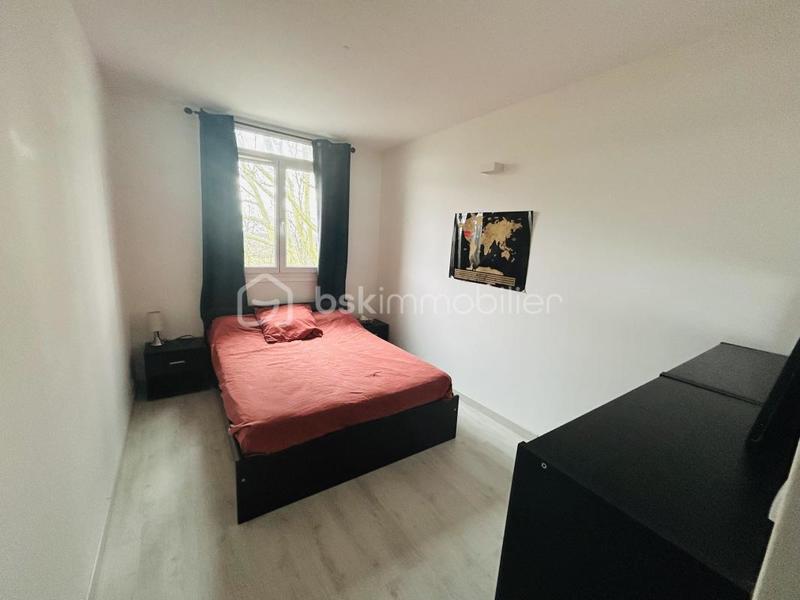 Appartement - 80 m² - 5 pièces