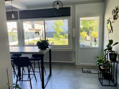 Maison de village - 144 m² - 9 pièces