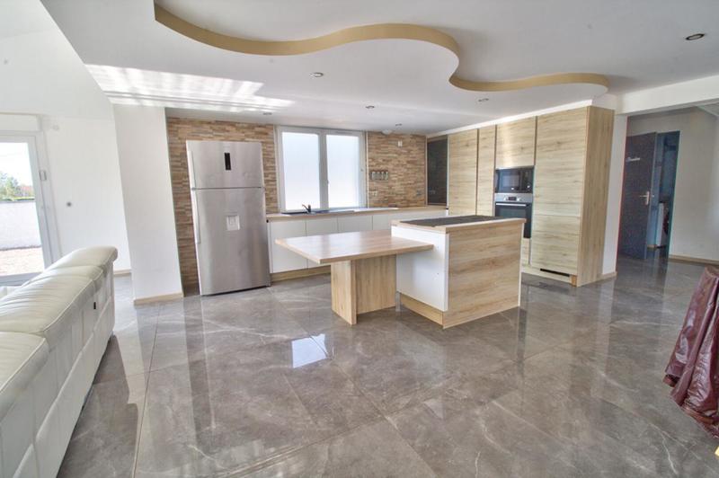 Maison - 164 m² - 6 pièces