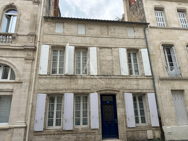 Maison - 171 m² - 5 pièces