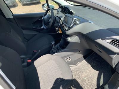 Peugeot 208 affaire 1.6 Bluehdi 100 Premium Pack