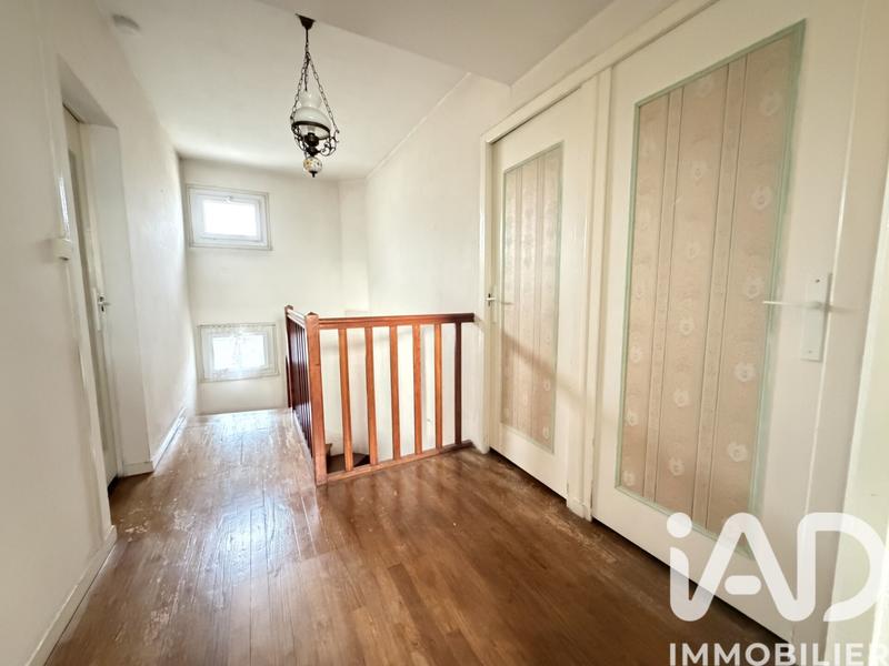 Maison - 98 m² - 6 pièces