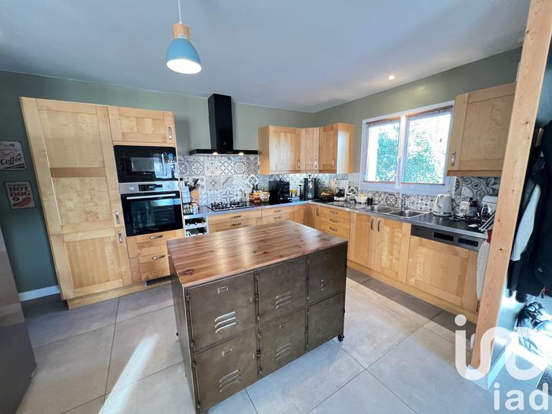 Maison - 136 m² - 6 pièces