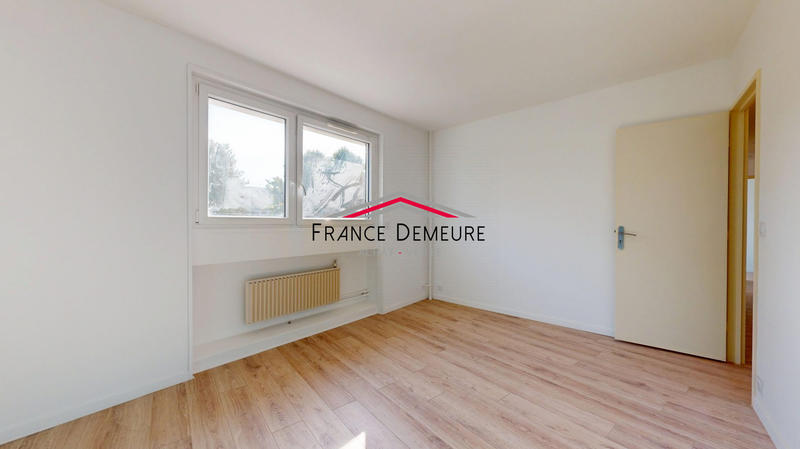 Appartement - 106 m² - 5 pièces