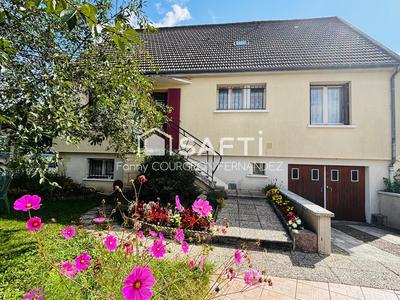 Maison - 122 m² - 5 pièces