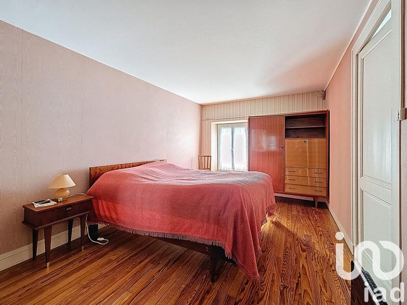 Maison - 190 m² - 7 pièces