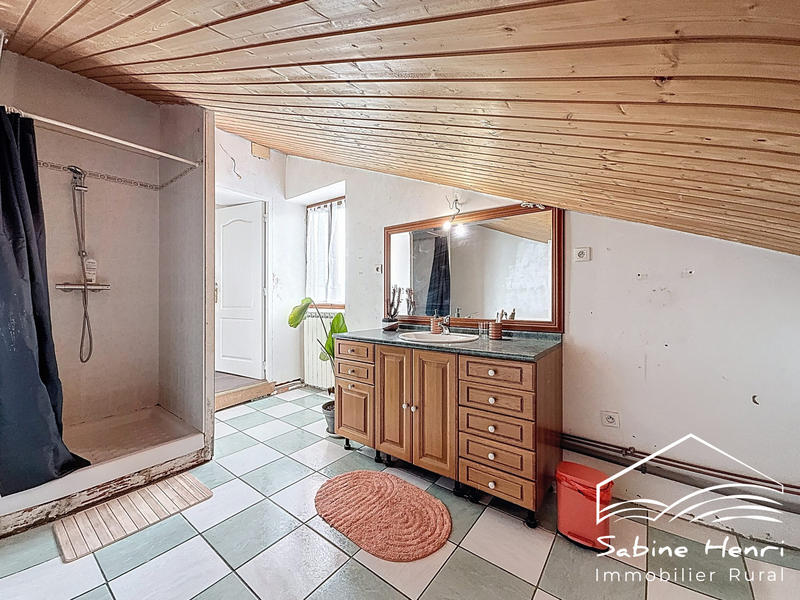 Maison ancienne - 175 m² - 6 pièces