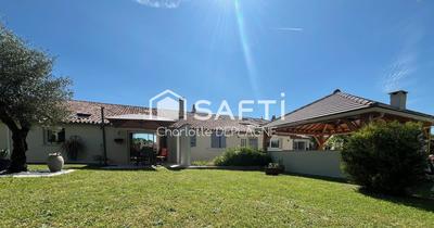 Maison - 263 m² - 7 pièces