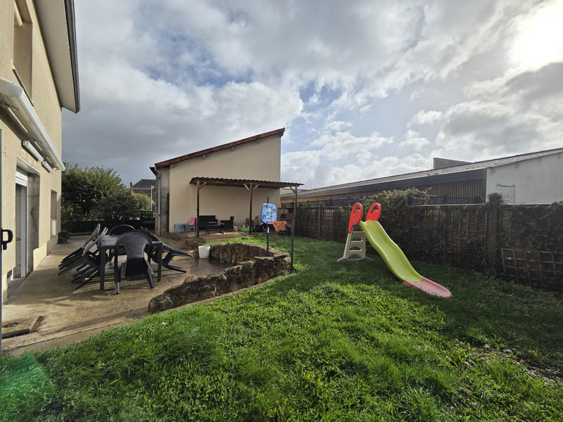 Maison - 114 m² - 6 pièces